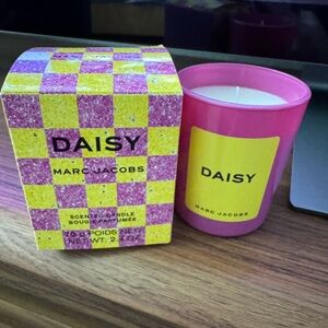 Marc Jacobs Daisy Candle